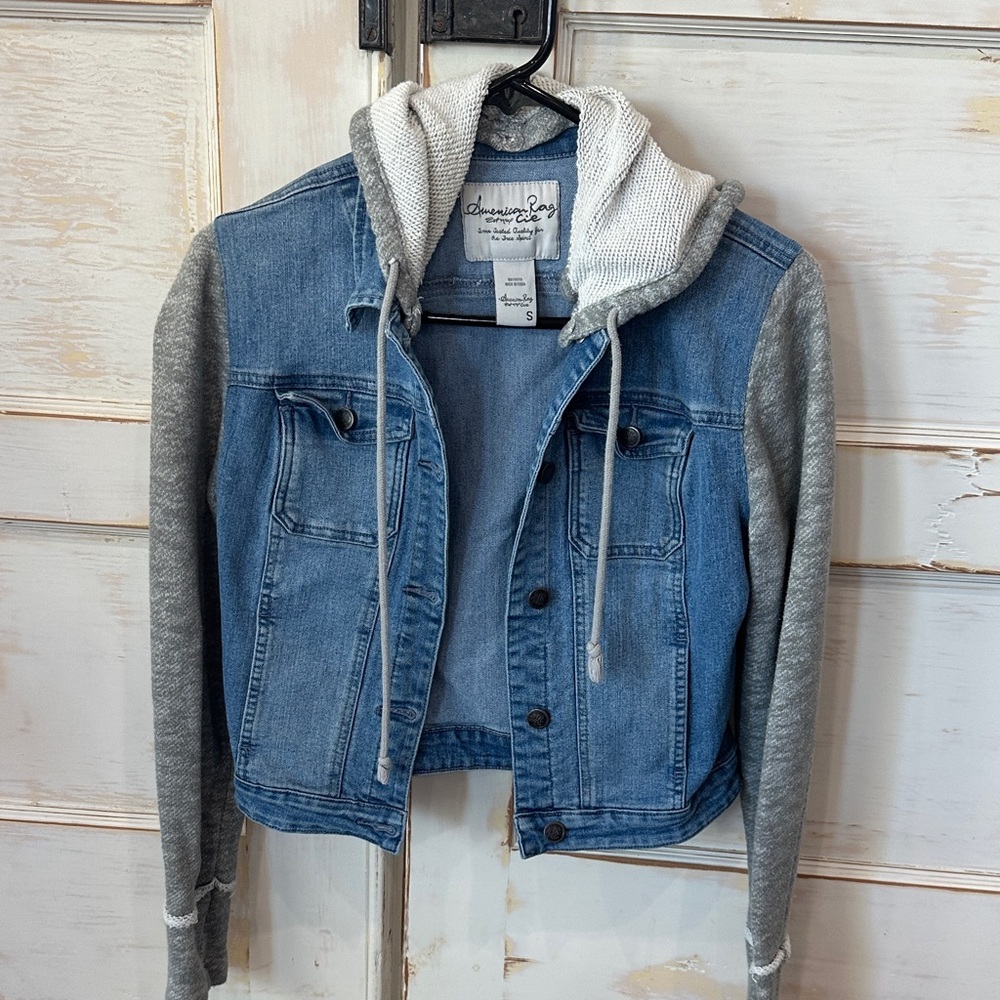 American Rag Light Blue Denim Jacket with Gray Knit Hood